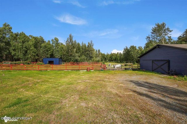1825 S Creekside Drive, Wasilla, AK 99654