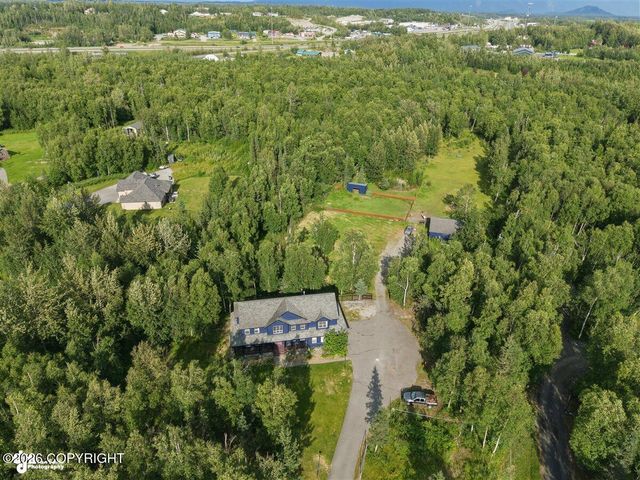 1825 S Creekside Drive, Wasilla, AK 99654