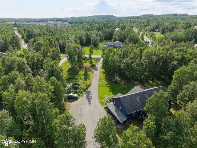 1825 S Creekside Drive, Wasilla, AK 99654