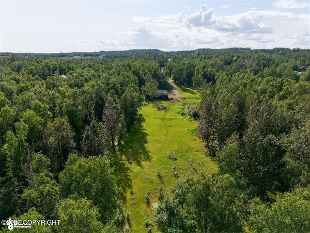 1825 S Creekside Drive, Wasilla, AK 99654
