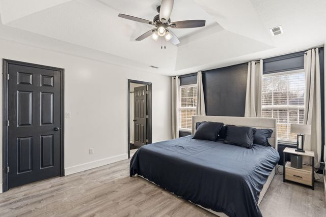 2104 LAFAYETTE CT, Columbia, MO 65202