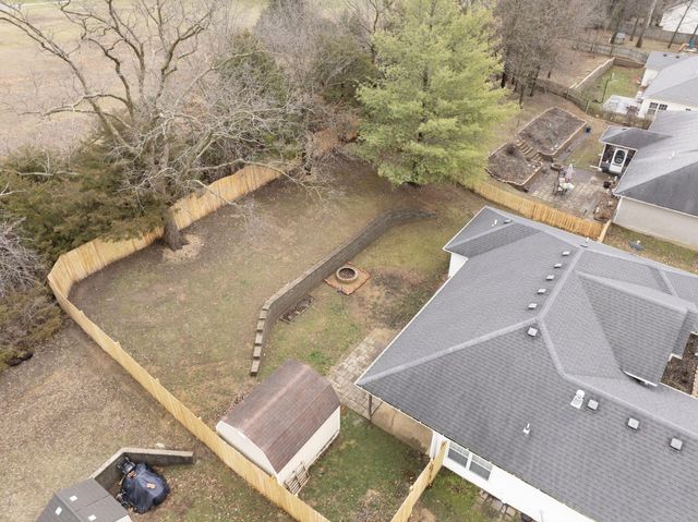 2104 LAFAYETTE CT, Columbia, MO 65202