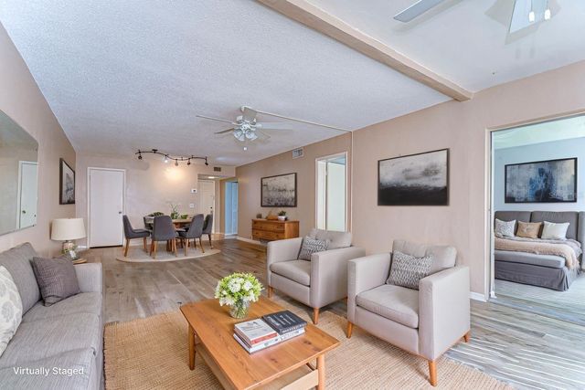 10190 IMPERIAL POINT DRIVE W 8, Largo, FL 33774