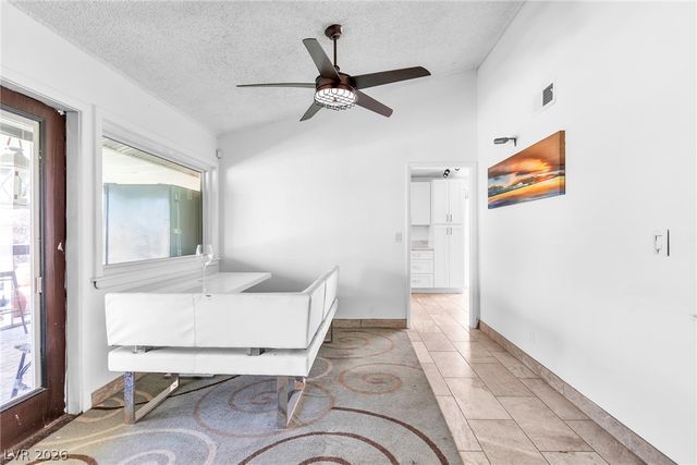 4460 Cranbrook Way, Las Vegas, NV 89103