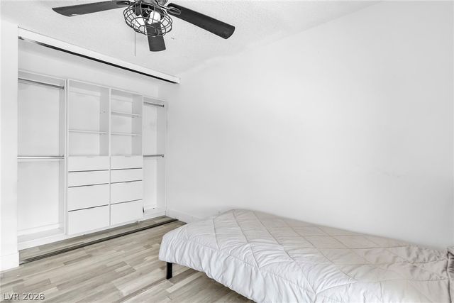 4460 Cranbrook Way, Las Vegas, NV 89103