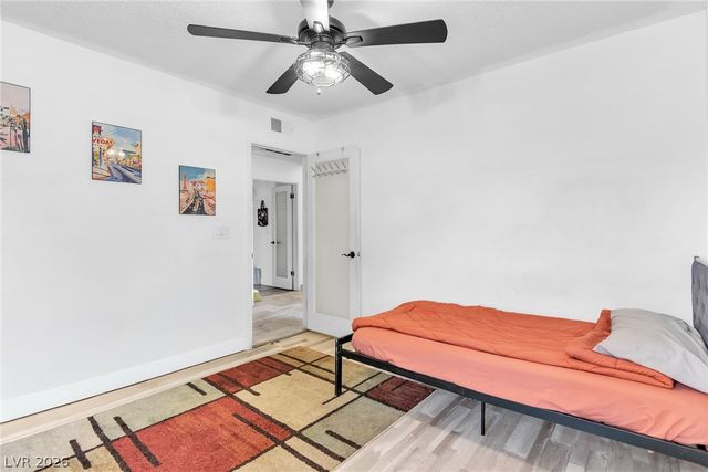 4460 Cranbrook Way, Las Vegas, NV 89103