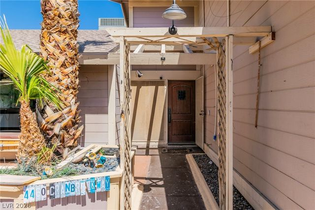 4460 Cranbrook Way, Las Vegas, NV 89103