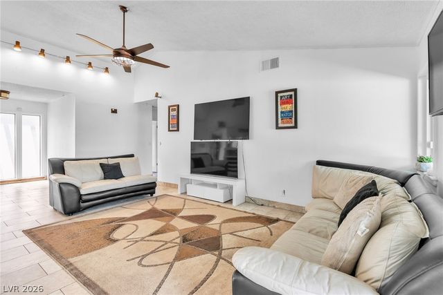4460 Cranbrook Way, Las Vegas, NV 89103