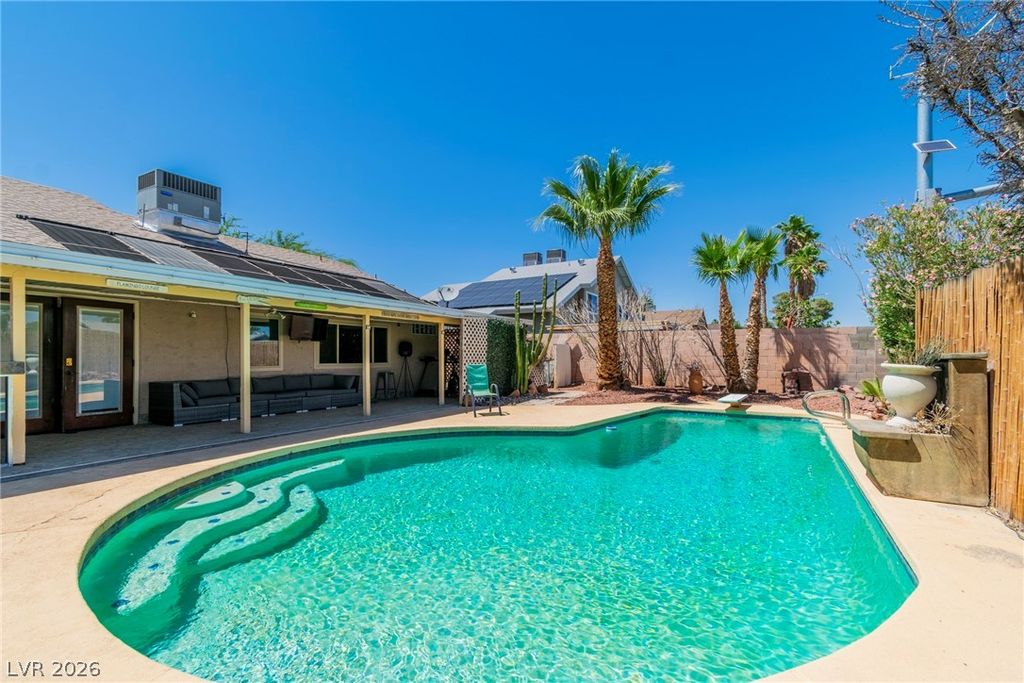 4460 Cranbrook Way, Las Vegas, NV 89103