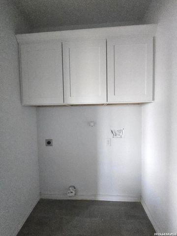 123 Ranchero, Natalia, TX 78059