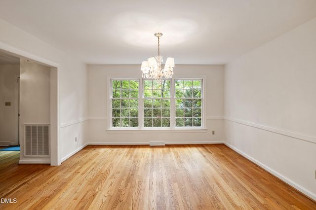 1 Tadley Drive, Chapel Hill, NC 27514
