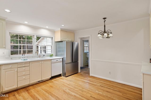 1 Tadley Drive, Chapel Hill, NC 27514