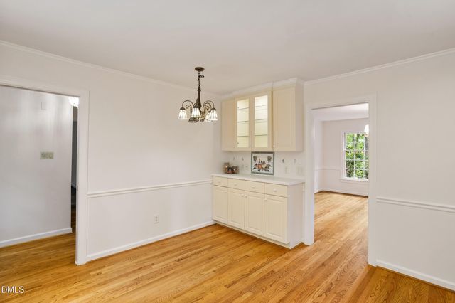 1 Tadley Drive, Chapel Hill, NC 27514