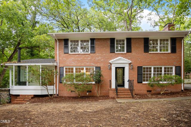 1 Tadley Drive, Chapel Hill, NC 27514