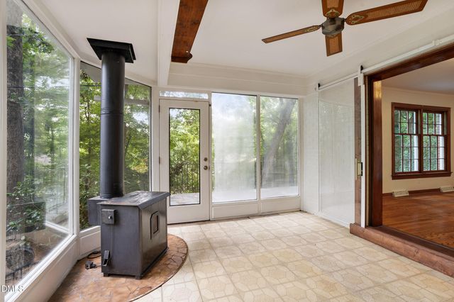 1 Tadley Drive, Chapel Hill, NC 27514