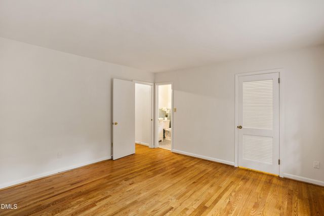 1 Tadley Drive, Chapel Hill, NC 27514