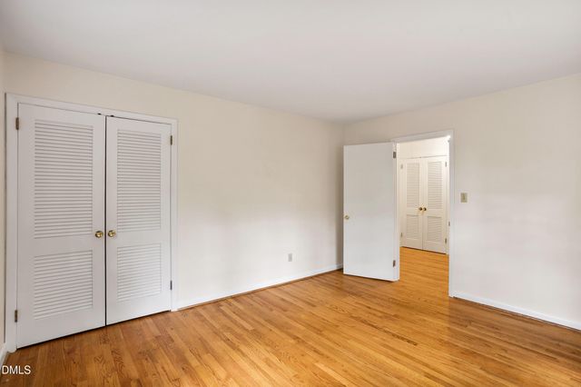 1 Tadley Drive, Chapel Hill, NC 27514