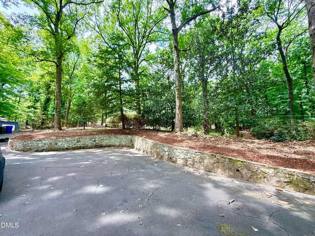 1 Tadley Drive, Chapel Hill, NC 27514