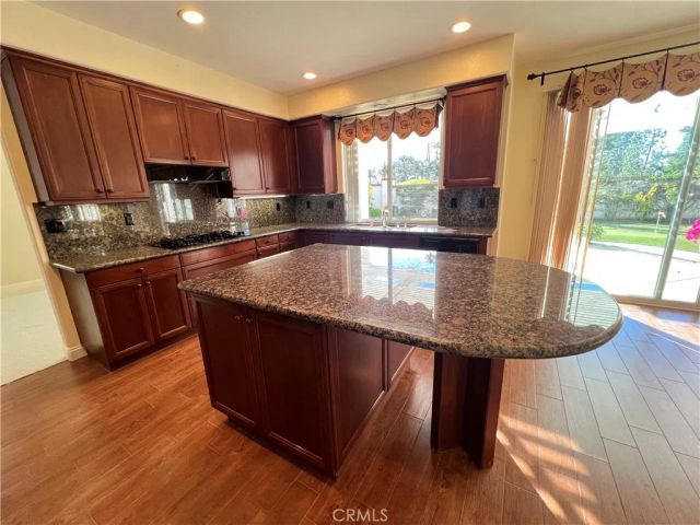 12390 Fairbanks, Tustin, CA 92782