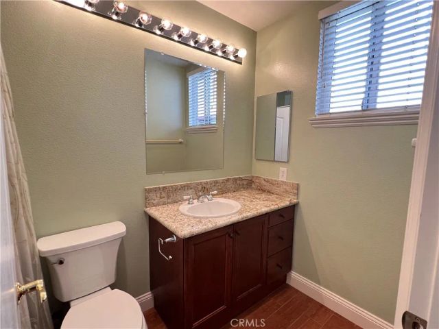 12390 Fairbanks, Tustin, CA 92782