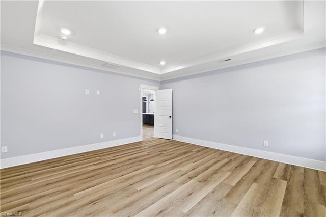 5933 N Church Street, Greensboro, NC 27455