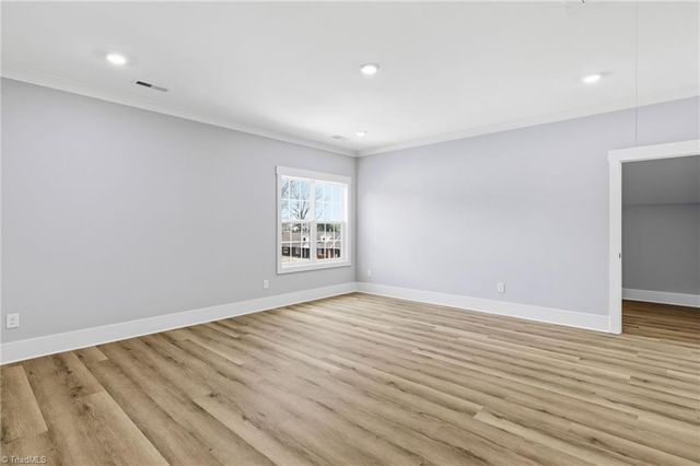 5933 N Church Street, Greensboro, NC 27455