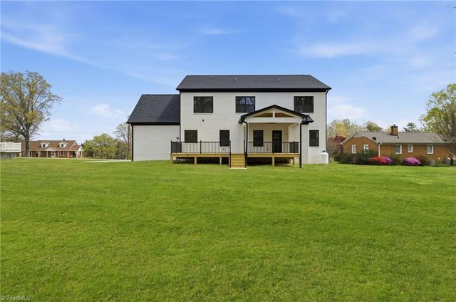 5933 N Church Street, Greensboro, NC 27455