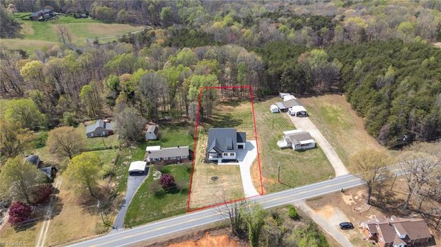 5933 N Church Street, Greensboro, NC 27455