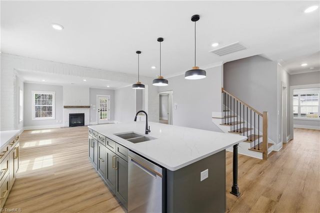 5933 N Church Street, Greensboro, NC 27455