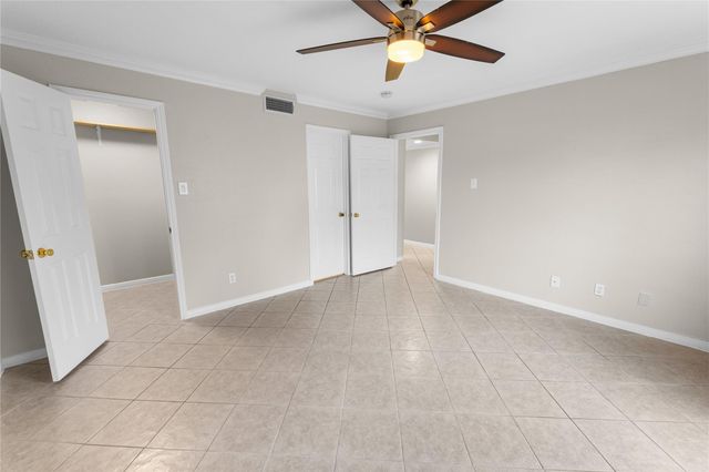 3663 Nasa Parkway 407, Seabrook, TX 77586