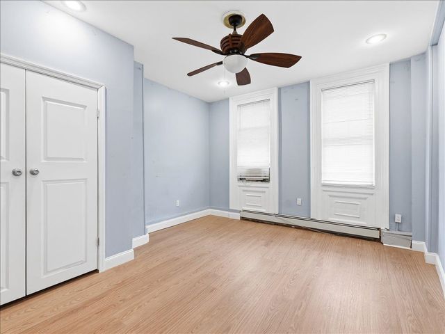 73 TERRACE AVE, Jc, Heights, NJ 07307
