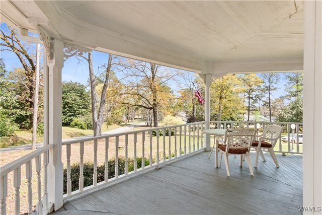 325 2nd NW, Fayette, AL 35555