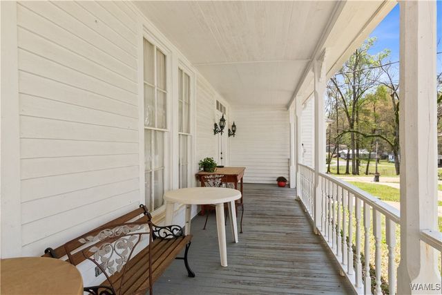 325 2nd NW, Fayette, AL 35555