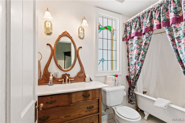 325 2nd NW, Fayette, AL 35555