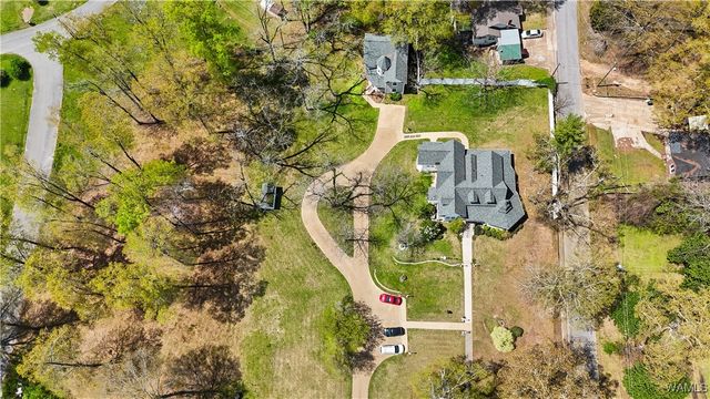 325 2nd NW, Fayette, AL 35555