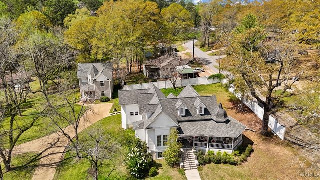 325 2nd NW, Fayette, AL 35555