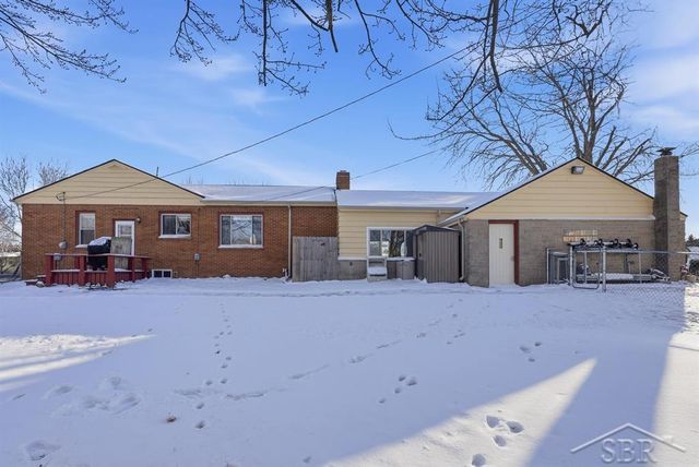 2760 S Eight Mile Road, Beaver Twp, MI 48611