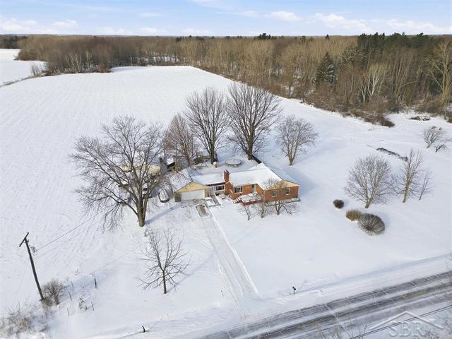 2760 S Eight Mile Road, Beaver Twp, MI 48611