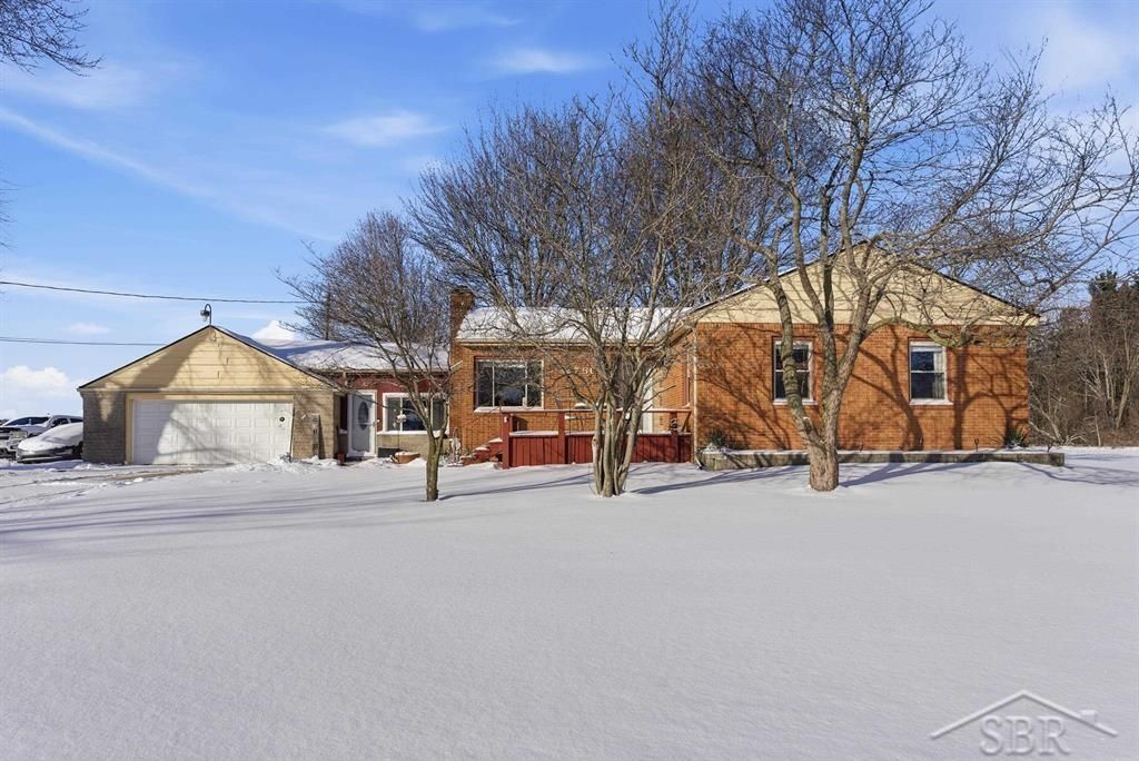 2760 S Eight Mile Road, Beaver Twp, MI 48611