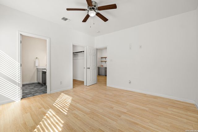 3402 W Salinas St, San Antonio, TX 78207