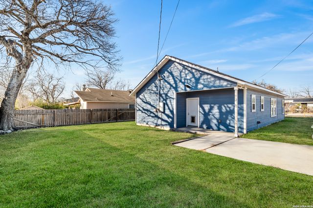 3402 W Salinas St, San Antonio, TX 78207