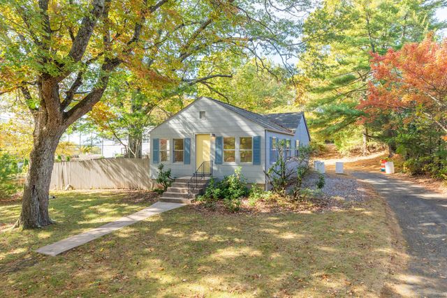 1384 West Street, Southington, CT 06489