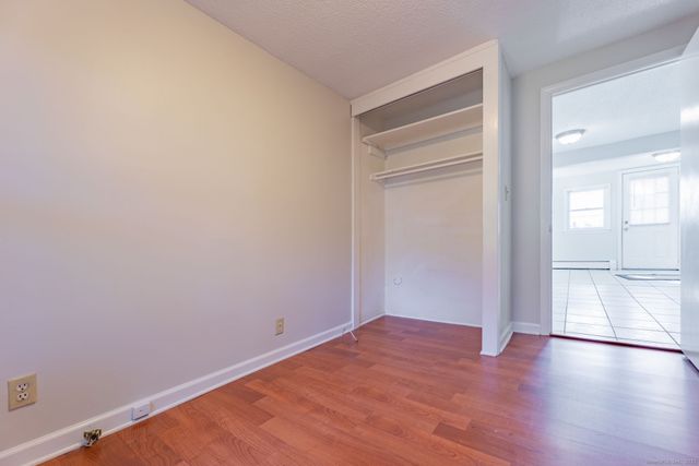 1384 West Street, Southington, CT 06489