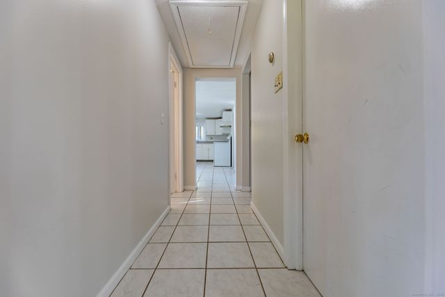 1384 West Street, Southington, CT 06489