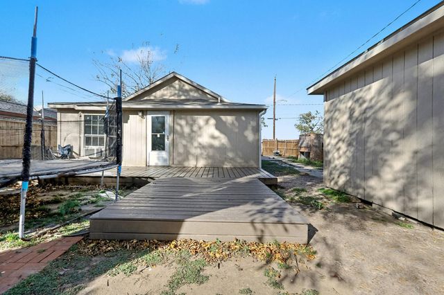 234 E 1st Street, Deer Park, TX 77536