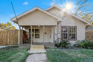 234 E 1st Street, Deer Park, TX 77536