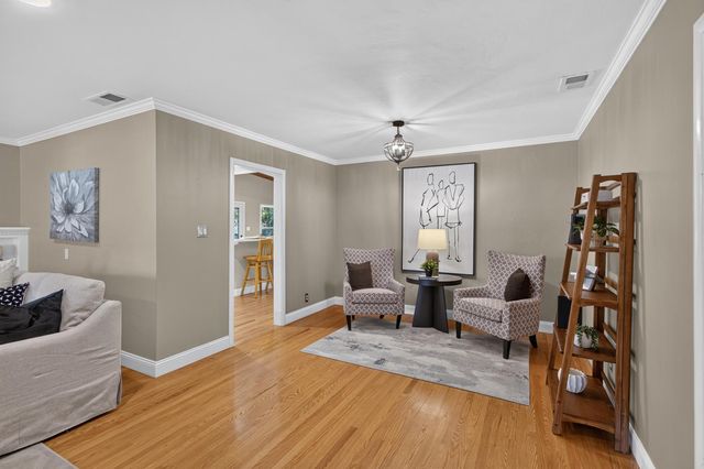 940 Coronado Blvd, Sacramento, CA 95864