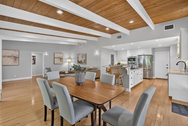 940 Coronado Blvd, Sacramento, CA 95864