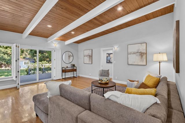 940 Coronado Blvd, Sacramento, CA 95864