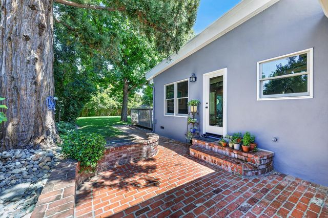 940 Coronado Blvd, Sacramento, CA 95864